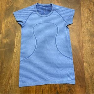 Lululemon Run Swiftly Tech short Sleeve Size 8